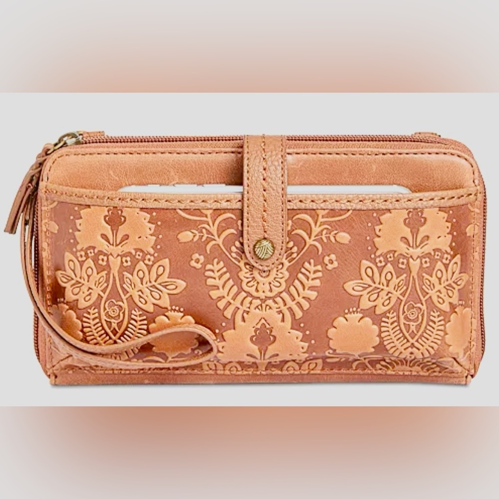 NWT THE SAK LEATHER CROSSBODY, WRISTLET OR WALLET - Picture 6 of 6